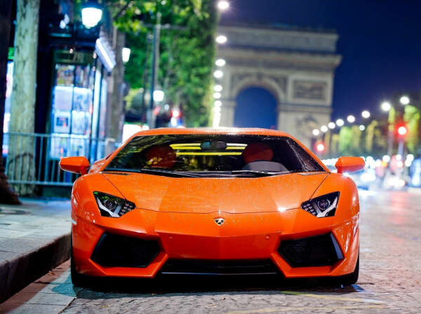 Lamborghini Aventador