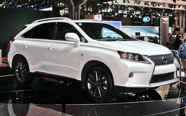Приобрести автомобиль Lexus RX 350