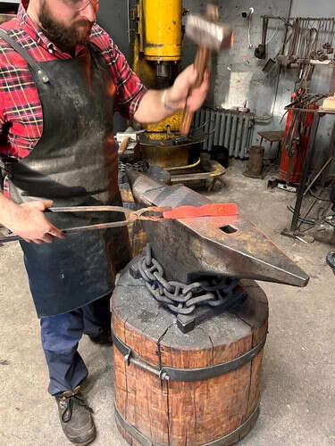 КУЗНЕЧНАЯ МАСТЕРСКАЯ